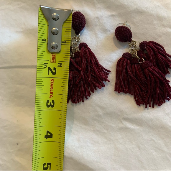 Burgundy tassel earrings - Picture 2 of 3